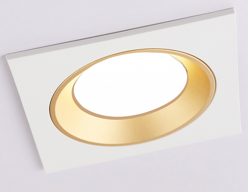 A8926 WH/GD белый/золото MR16 GU5.3 92*92*24