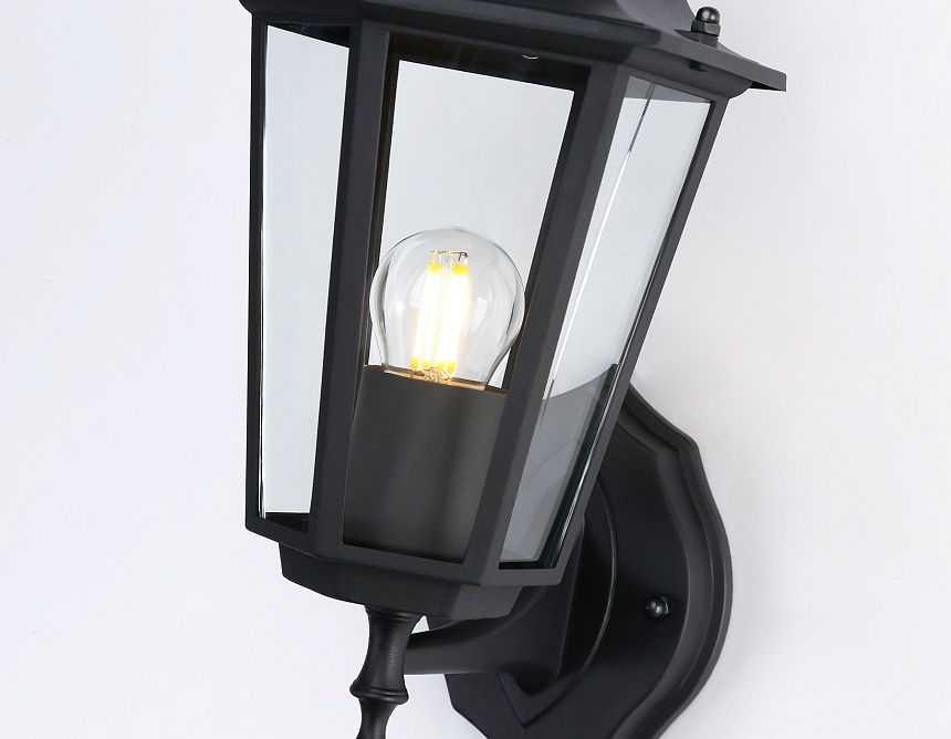 ST2010 BK/CL черный/прозрачный IP54 E27 max 40W 360*150*210 ST2010 BK/CL черный/прозрачный IP54 E27 max 40W 360*150*210