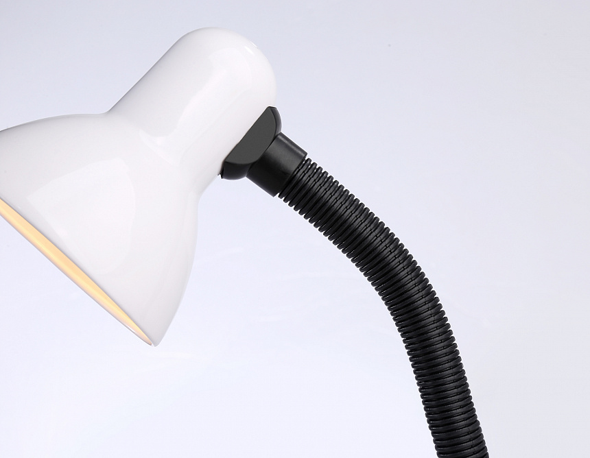 DE7701 WH белый E27 max 40W