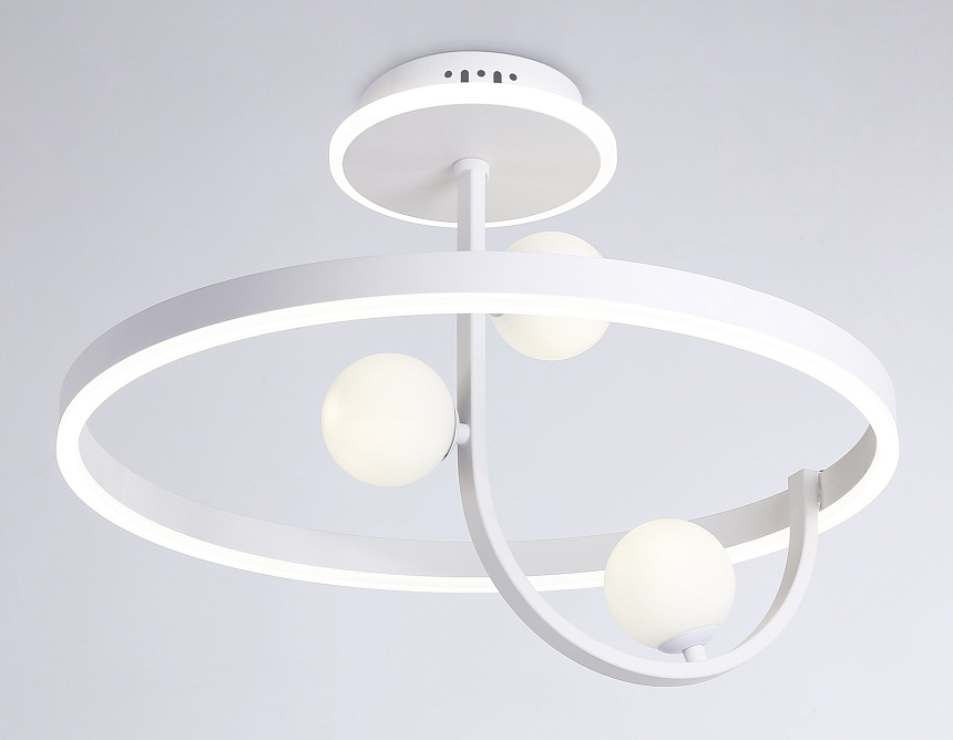 FL66261/1+3 WH белый 56W 3000K-6400K+G9/3 D500*358 (ПДУ ИК)