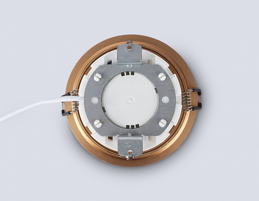 TN51815 GD золото GX53 max 15W D105*36