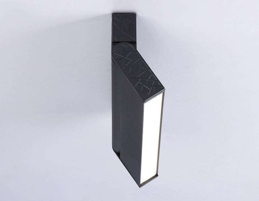 TA1821  BK черный LED 12W 4200K 230*22*87