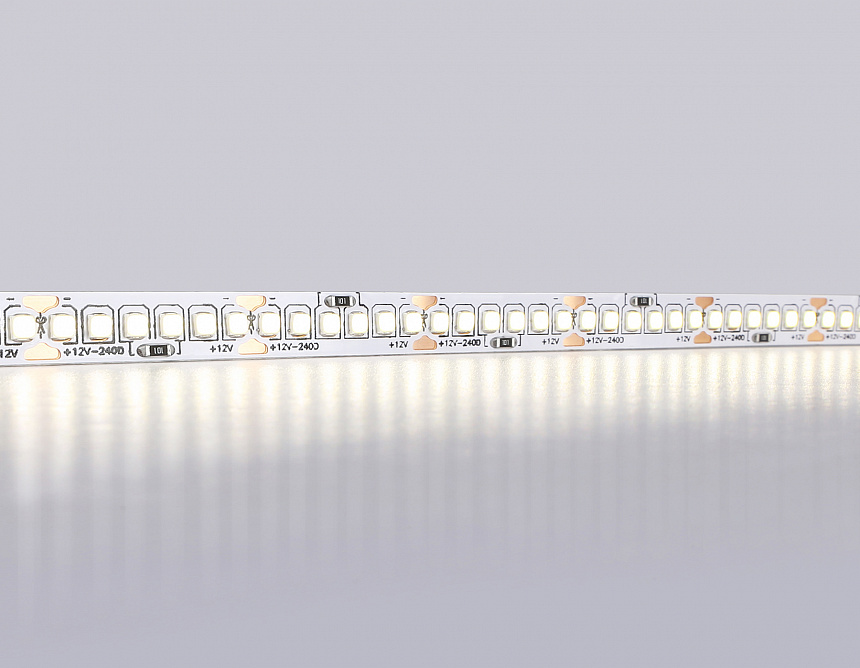 GS1402 2835 240Led/ 17W m/ 12V IP20 4500K/ 5000*10*1.2mm (2 конт.) GS1402 2835 240Led/ 17W m/ 12V IP20 4500K/ 5000*10*1.2mm (2 конт.)