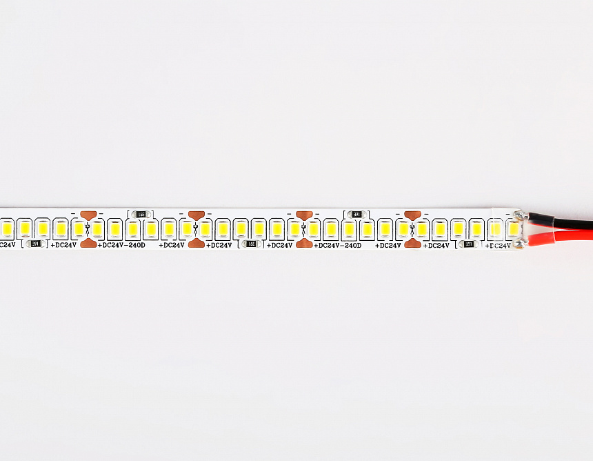 GS3301 2835 240Led/ 18W m/ 24V IP20 3000K/ 5000*10*1.2mm (2 конт.) GS3301 2835 240Led/ 18W m/ 24V IP20 3000K/ 5000*10*1.2mm (2 конт.)