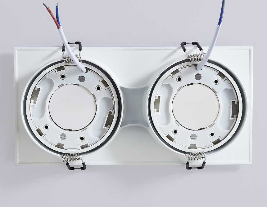 TN52234/2 WH белый IP20 GX53/2 220*110*44