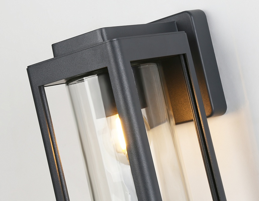 ST2404 GR/CL серый/прозрачный IP54 E27 max 40W 245*110*150 ST2404 GR/CL серый/прозрачный IP54 E27 max 40W 245*110*150