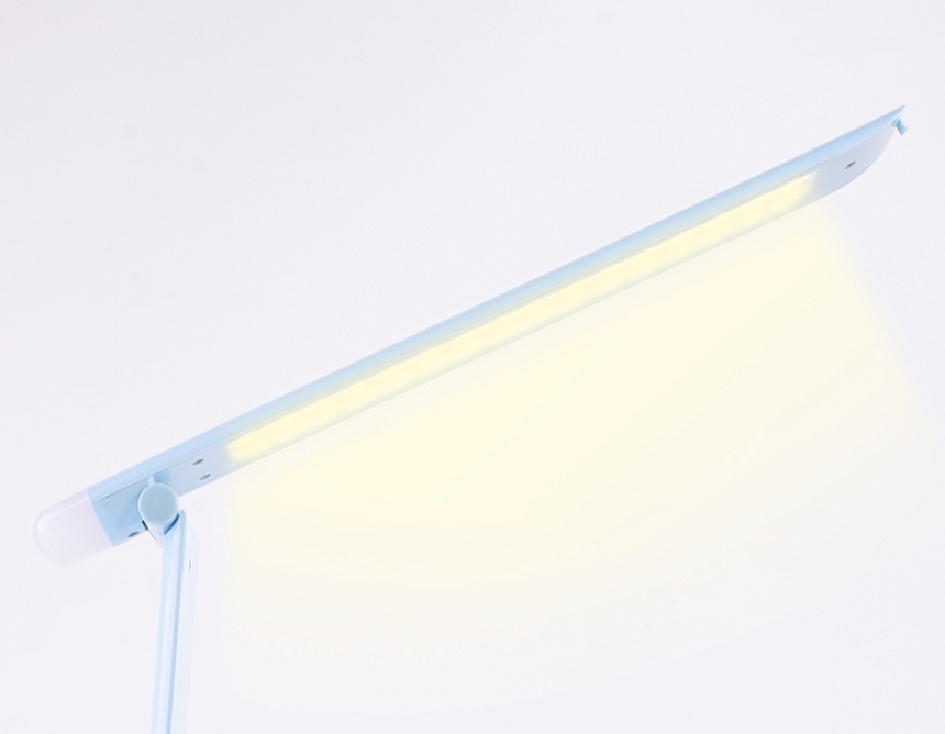 DE550 BL голубой LED 3000-6400K 8W DE550 BL голубой LED 3000-6400K 8W