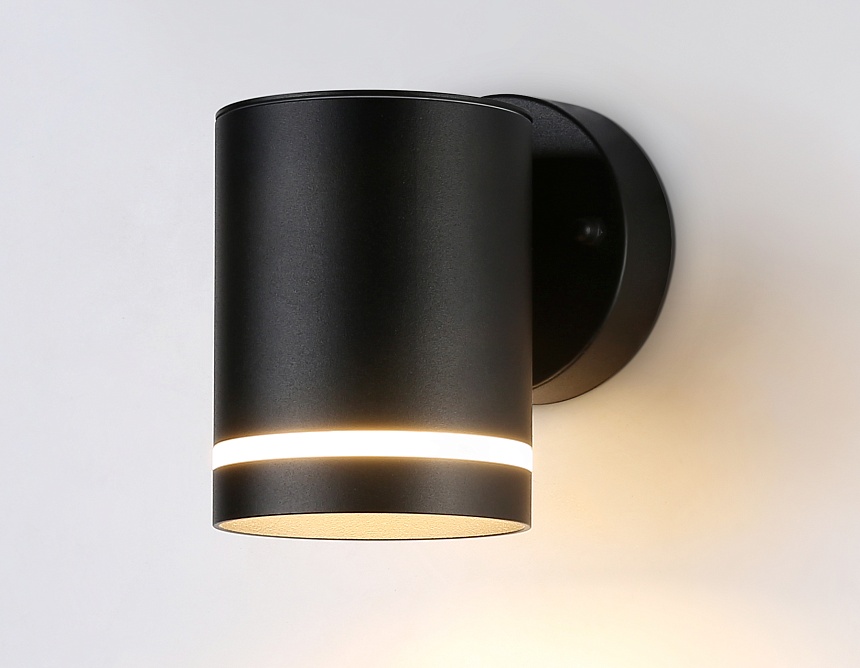 ST3327 BK черный IP54 GX53 max 15W 110*85*125 ST3327 BK черный IP54 GX53 max 15W 110*85*125