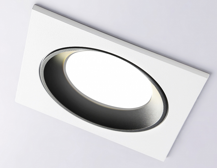 A8925 WH/BK белый/черный MR16 GU5.3 92*92*24