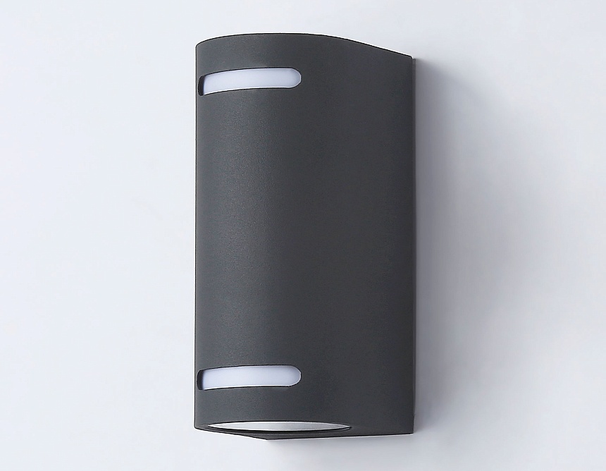 ST3741/2 GR серый IP54 GU10/2 max 35W 150*68*92 ST3741/2 GR серый IP54 GU10/2 max 35W 150*68*92
