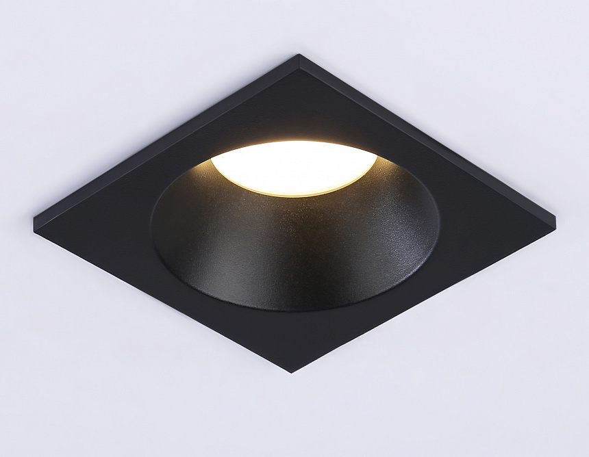 TN1190 BK черный GU5.3 IP65 87*87*44