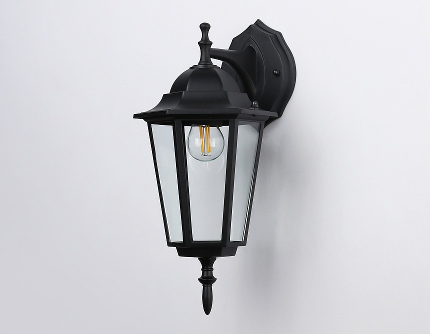ST2018 BK/CL черный/прозрачный IP54 E27 max 40W 360*150*210 ST2018 BK/CL черный/прозрачный IP54 E27 max 40W 360*150*210