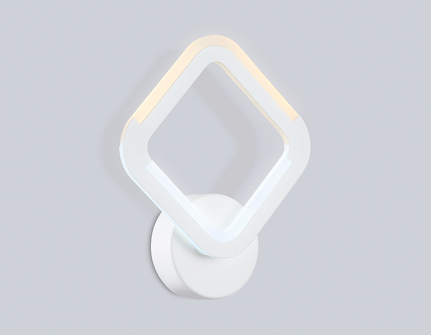 FA8951 WH белый 10W 3000-6000K 245*205*50