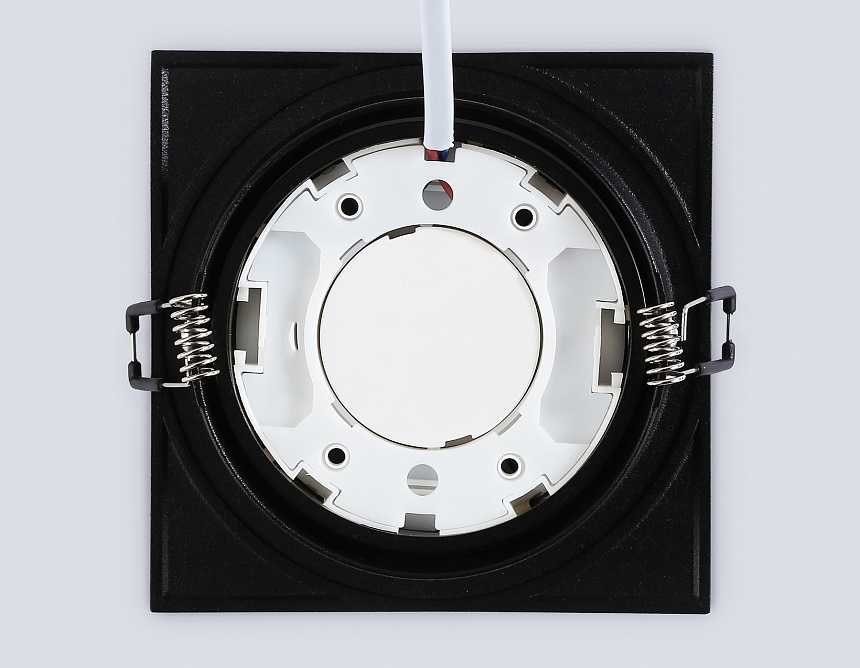 TN52233 BK черный IP20 GX53 110*110*44