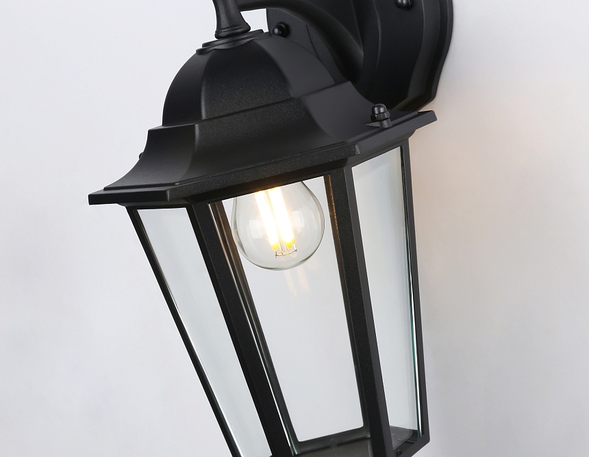 ST2018 BK/CL черный/прозрачный IP54 E27 max 40W 360*150*210 ST2018 BK/CL черный/прозрачный IP54 E27 max 40W 360*150*210