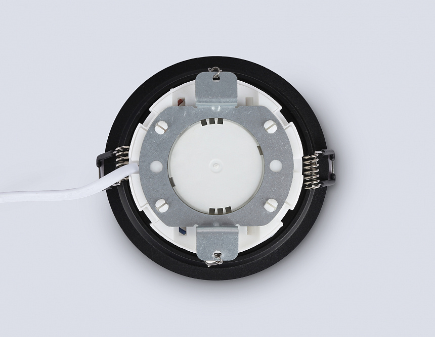 TN51811 BK черный GX53 max 15W D105*36