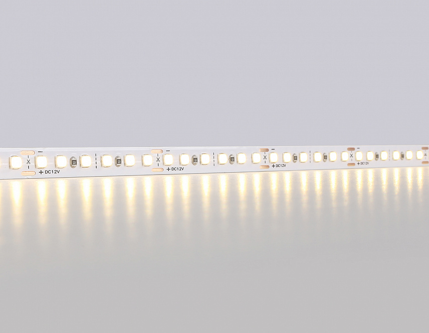 GS1301 2835 180Led/ 14.4W m/ 12V IP20 3000K/ 5000*8*1.2mm (2 конт.) GS1301 2835 180Led/ 14.4W m/ 12V IP20 3000K/ 5000*8*1.2mm (2 конт.)