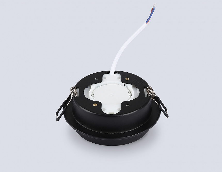 TN5215 BK черный GX53 max 15W D105*40