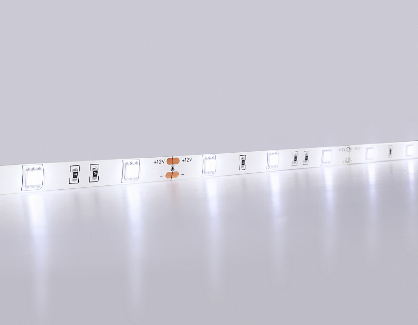 GS1903 5050 30Led/ 7.2W m/ 12V IP65 6500K/ 5000*10*2.87mm (2 конт.) GS1903 5050 30Led/ 7.2W m/ 12V IP65 6500K/ 5000*10*2.87mm (2 конт.)