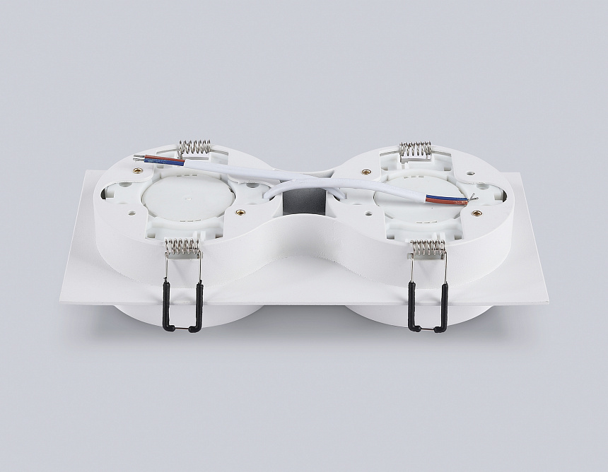 TN6711/2 WH белый IP44 GX53/2 max 15W 210*105*45