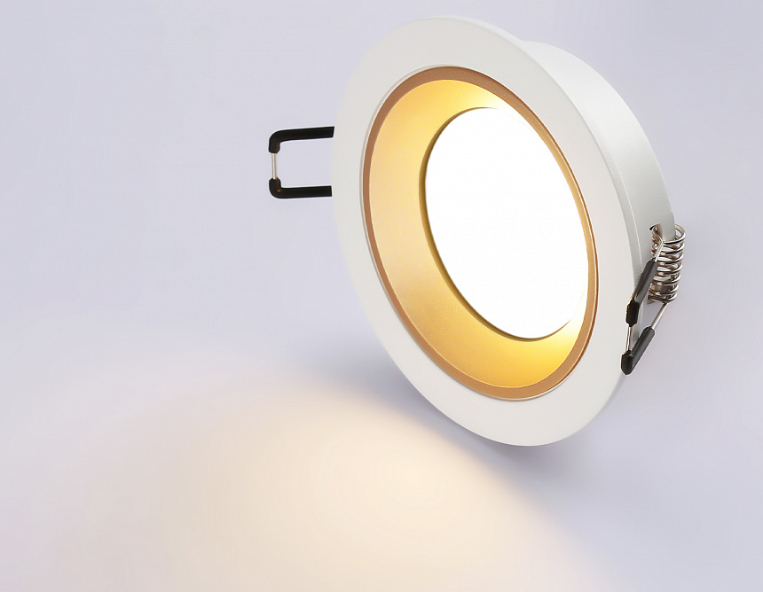 A8922 WH/GD белый/золото MR16 GU5.3 D92*24