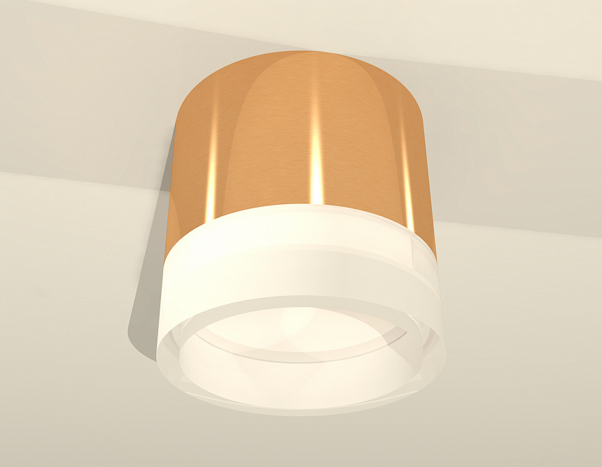 XS8121010 PYG/FR золото желтое полированное/белый матовый GX53 (C8121, N8401) XS8121010 PYG/FR золото желтое полированное/белый матовый GX53 (C8121, N8401)