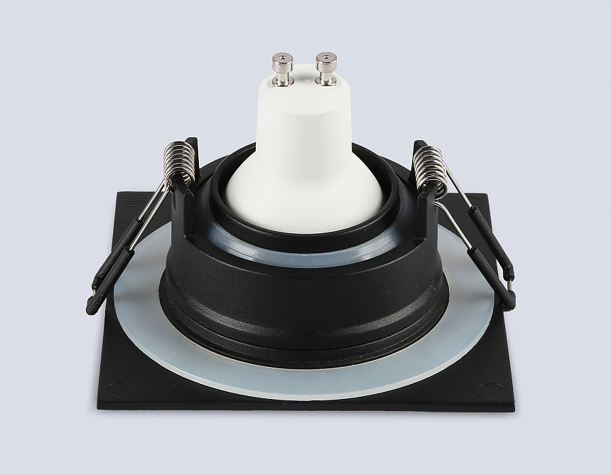 TN1144 BK черный IP44 GU5.3 95*95*38