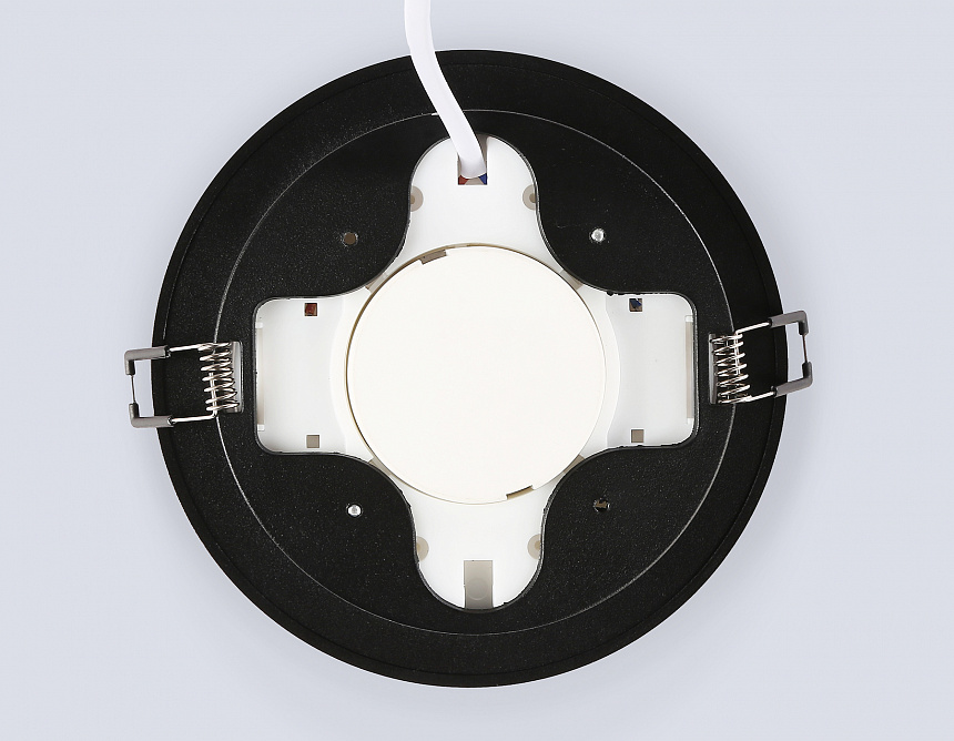 TU5210 BK черный IP20 GX70 D150*52