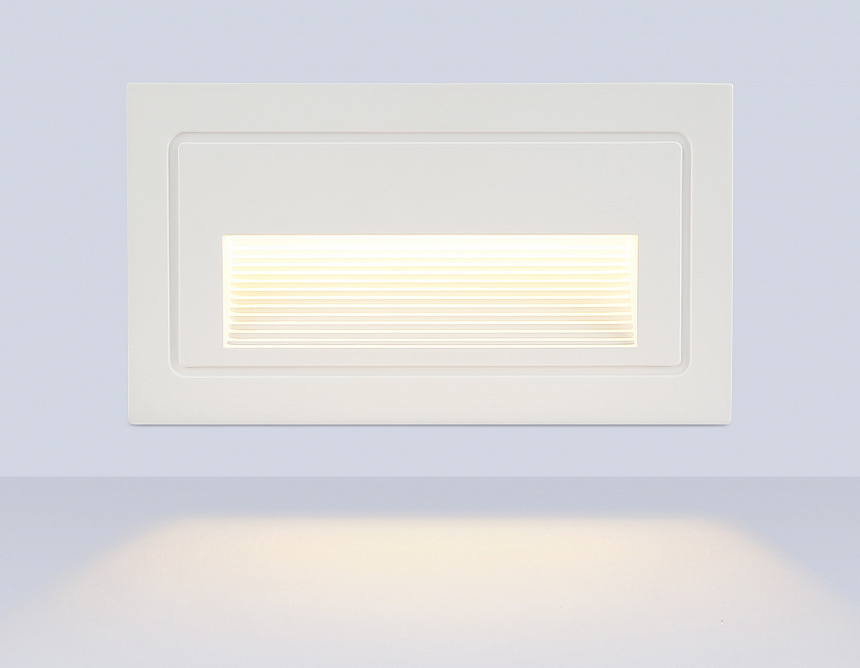 ST8222 WH белый IP65 LED 3000K 3W 102*58*52 ST8222 WH белый IP65 LED 3000K 3W 102*58*52