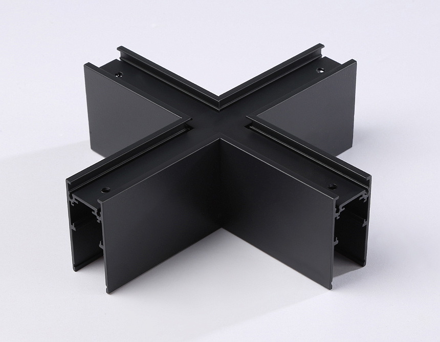 GL3376 BK черный коннектор X-образный для накладного шинопровода 170*170*53.7