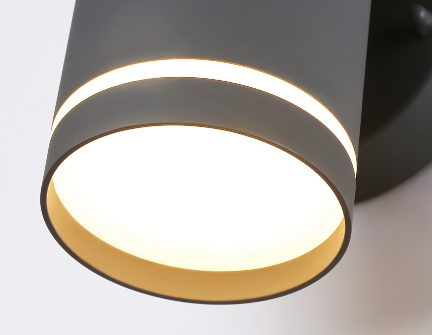 ST3332/2 GR серый IP54 GX53/2 max 15W 210*85*125 ST3332/2 GR серый IP54 GX53/2 max 15W 210*85*125