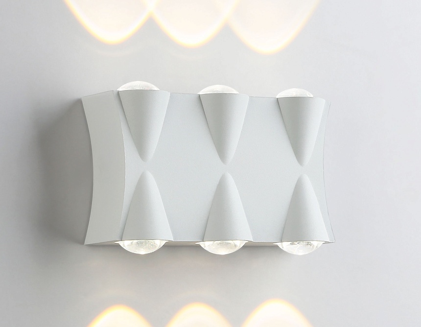 ST4485/6 WH белый LED 4200K 6W IP54 140*80*45 ST4485/6 WH белый LED 4200K 6W IP54 140*80*45