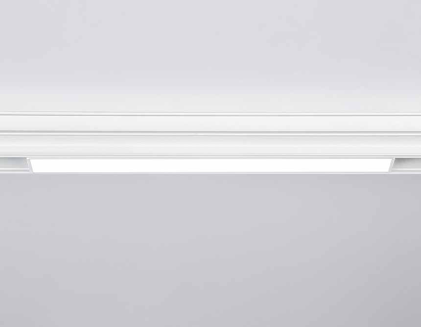 GL4001 WH белый IP20 12W 4200K 48V 300*22*45