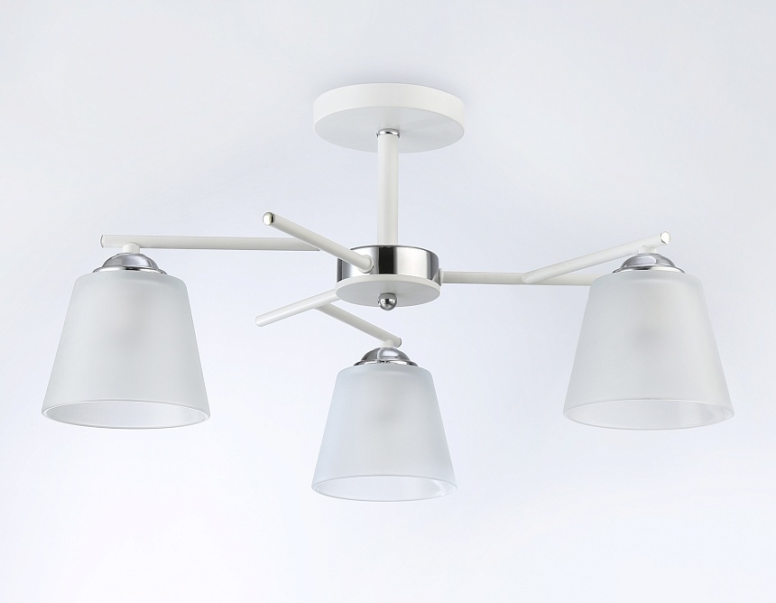 TR303202/3 WH/CH/FR белый/хром/белый матовый E27*3 max 60W D550*260