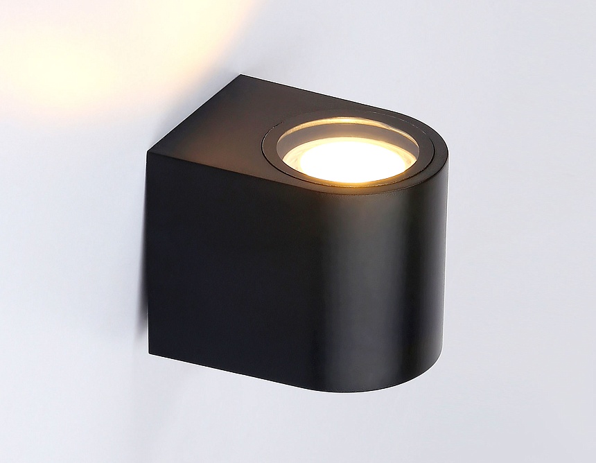ST3722 BK черный IP65 GU10 max 35W 80*72*95 ST3722 BK черный IP65 GU10 max 35W 80*72*95