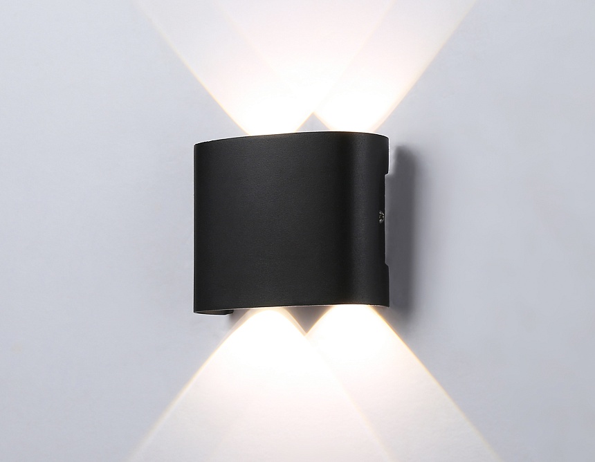 ST4452/4 BK черный IP65 LED 4200K 4W 106*80*37