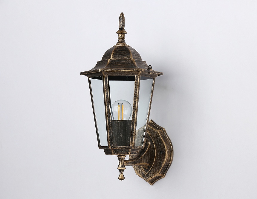 ST2012 GD/BK/CL золото/черный/прозрачный IP54 E27 max 40W 360*150*210 ST2012 GD/BK/CL золото/черный/прозрачный IP54 E27 max 40W 360*150*210