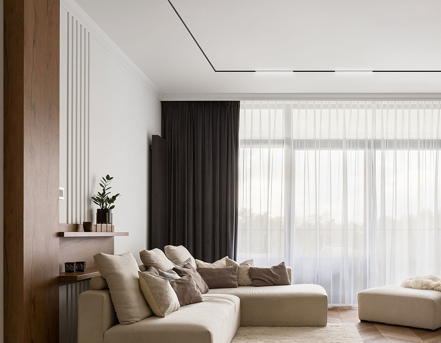 GL2320 BK черный IP20 10W 3CCT 3000/4200/6400K 48V 200*10*37