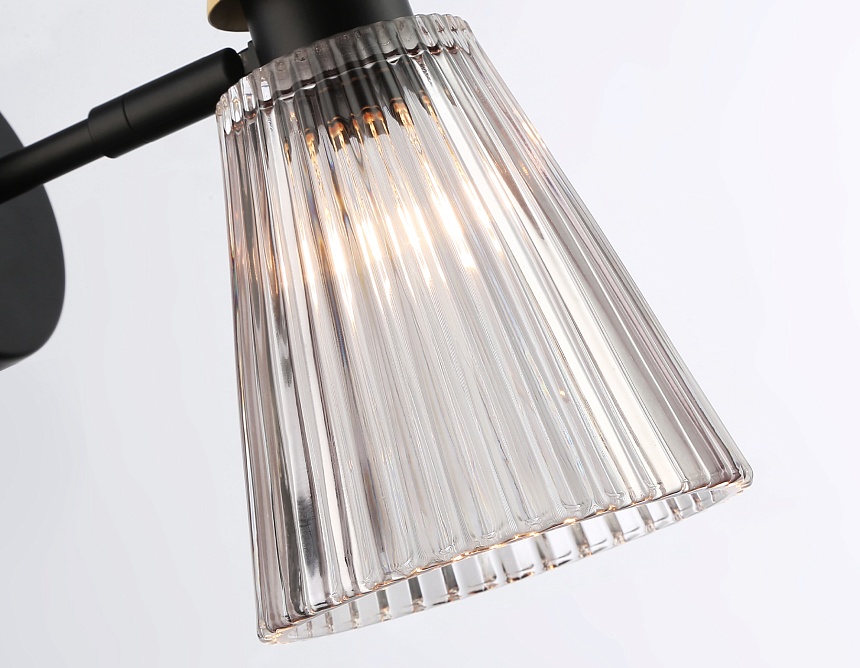 LH58118 BK/LW/SM черный/светлое дерево/дымчатый E14 max 40W 180*110*200 LH58118 BK/LW/SM черный/светлое дерево/дымчатый E14 max 40W 180*110*200