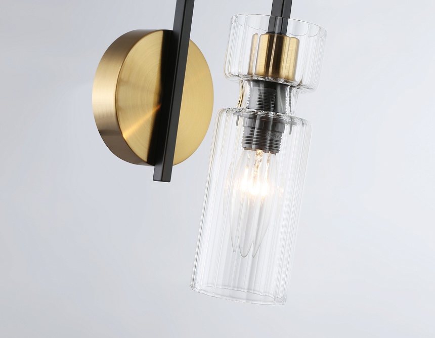 LH56119 BK/BS/CL черный/латунь/прозрачный E14 max 40W 150*100*210 LH56119 BK/BS/CL черный/латунь/прозрачный E14 max 40W 150*100*210