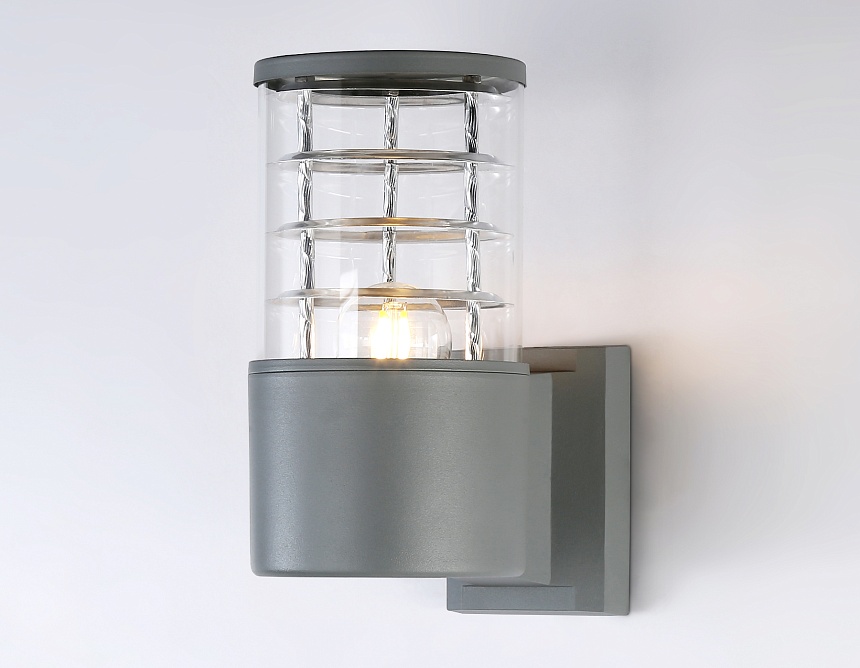 ST2521 GR/CL серый/прозрачный IP54 E27 max 11W 200*110*155 ST2521 GR/CL серый/прозрачный IP54 E27 max 11W 200*110*155