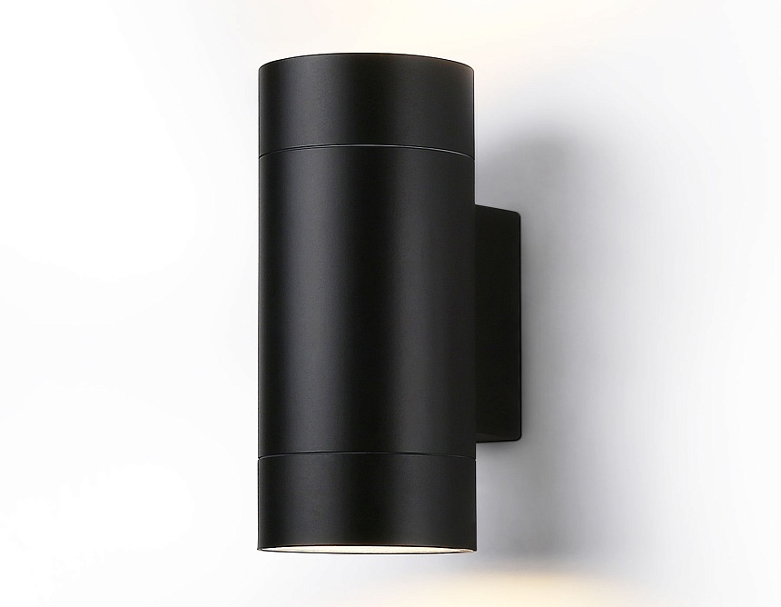 ST3304/2 BK черный IP54 GX53/2 max 15W 205*90*140 ST3304/2 BK черный IP54 GX53/2 max 15W 205*90*140