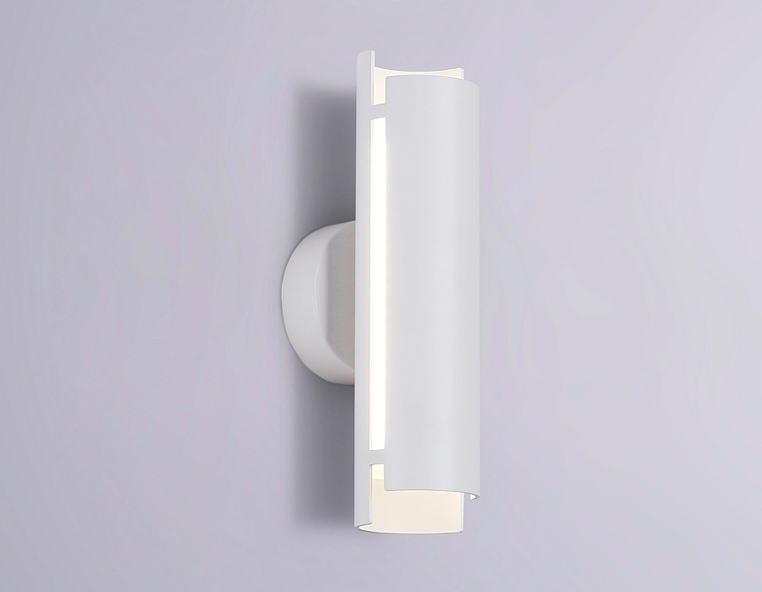 TN71331 WH белый LED 4W 4200K 230*60*100