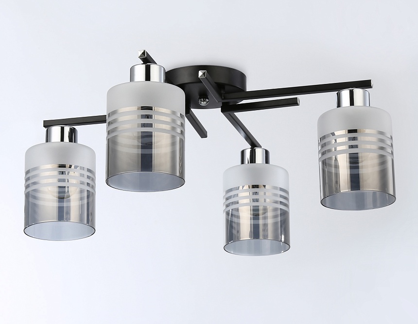 TR303212/4 BK/CH/SM/FR черный/хром/дымчатый/белый матовый E27*4 max 60W D515*200 TR303212/4 BK/CH/SM/FR черный/хром/дымчатый/белый матовый E27*4 max 60W D515*200