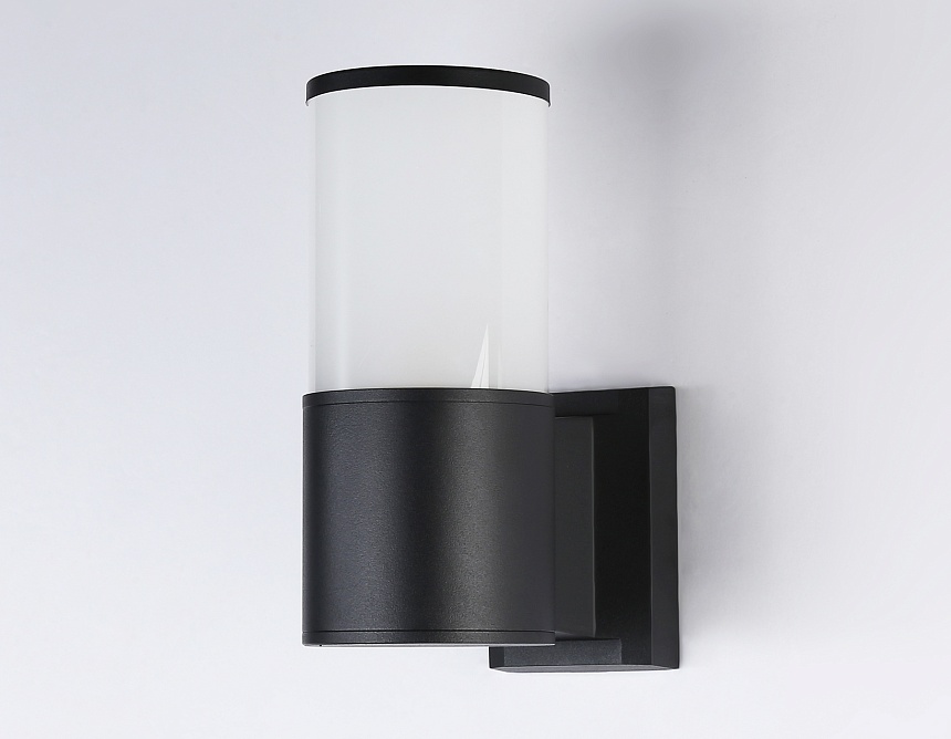ST2451 BK/FR черный/белый матовый IP54 E27 max 40W 210*90*155