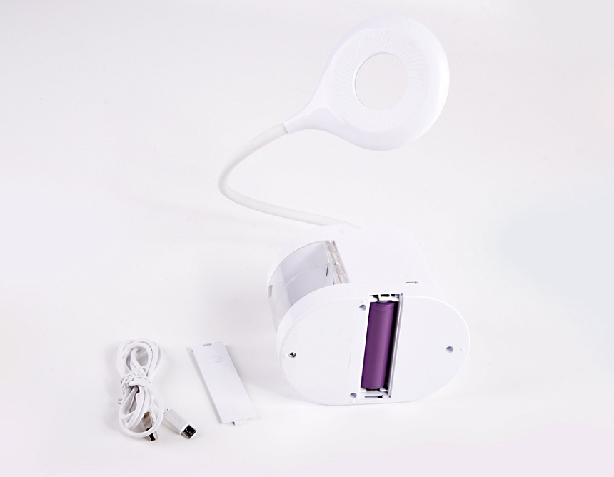 DE561 WH белый LED 4200K 4W