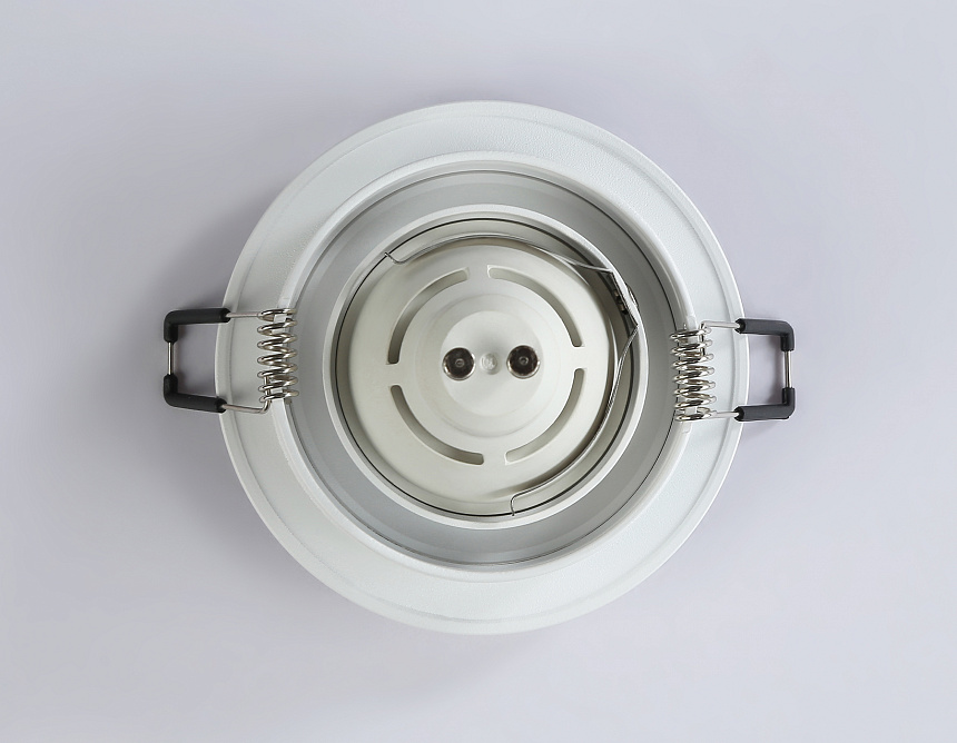 A8920 WH белый MR16 GU5.3 D92*24