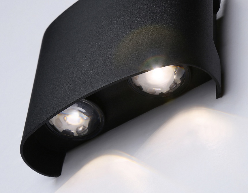ST4452/4 BK черный IP65 LED 4200K 4W 106*80*37