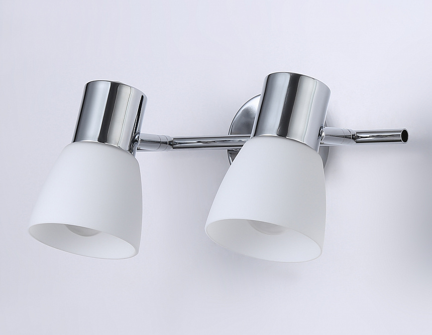 TR3963/2 CH/FR хром/белый матовый E27*2 max 40W 200*105*200 TR3963/2 CH/FR хром/белый матовый E27*2 max 40W 200*105*200