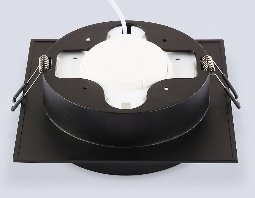 TU5230 BK черный IP20 GX70 D150*150*52